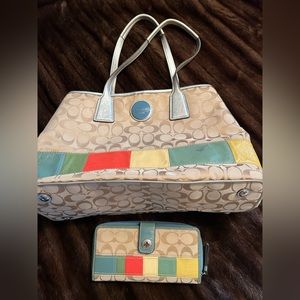 Coach Signature Canvas,  Patent carry all tote and matching wallet.